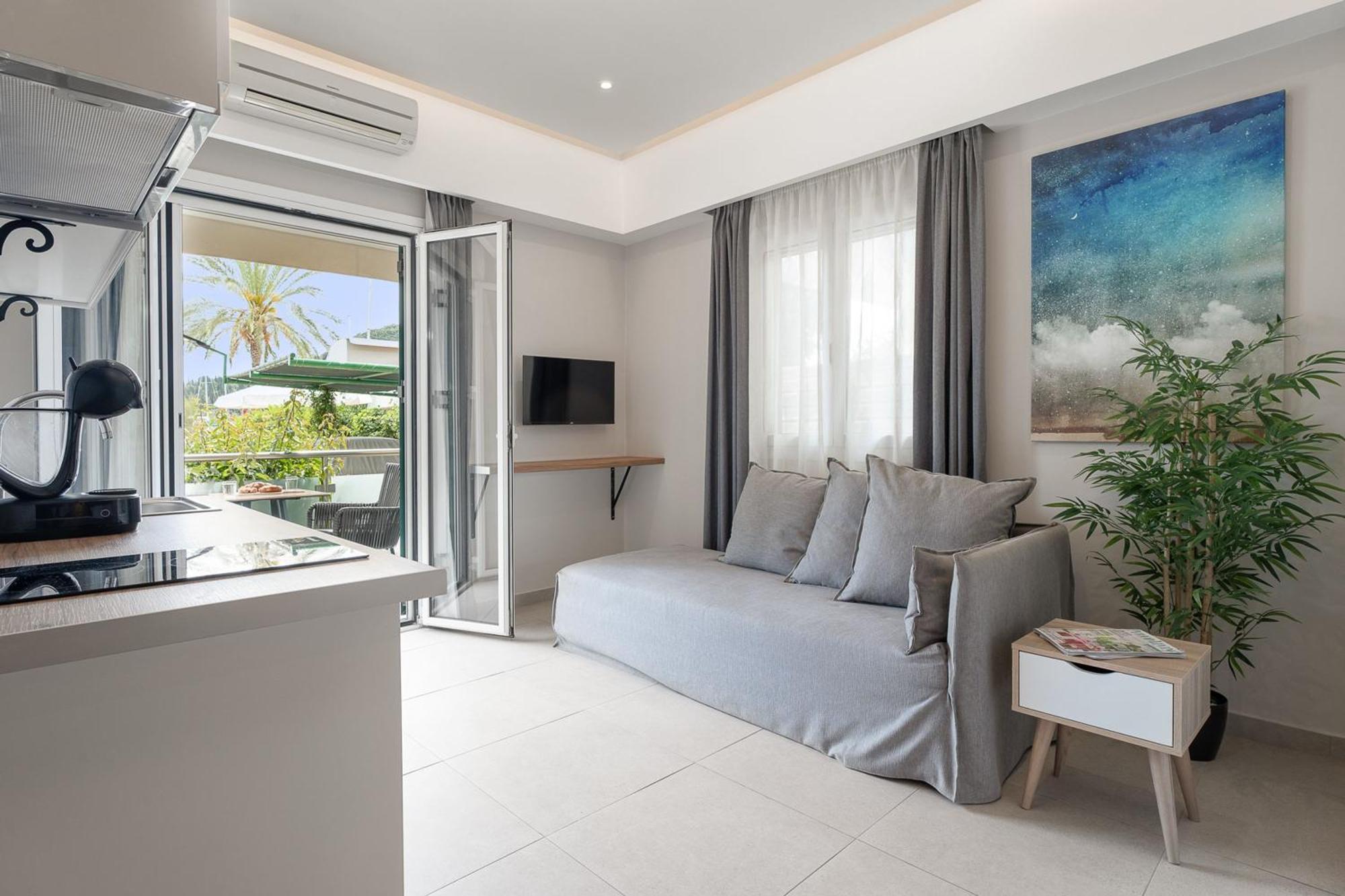 Captain'S Seafront Apartments Nydri  Dış mekan fotoğraf